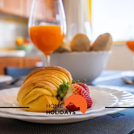 #303 Atlantida Da Rocha By Holidays Appartement